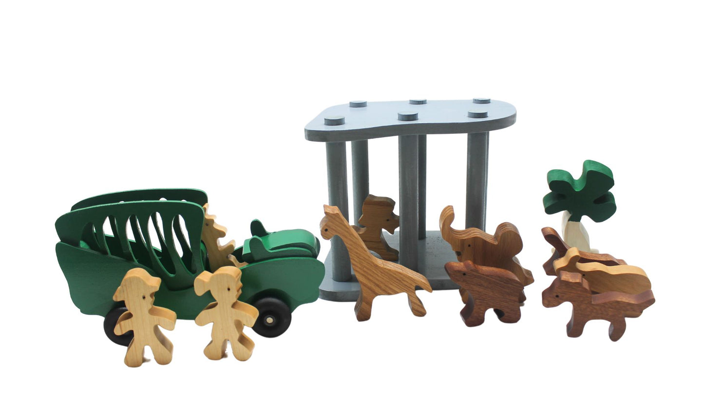 Safari Set - Includes Vehicle, Figures, and Animals