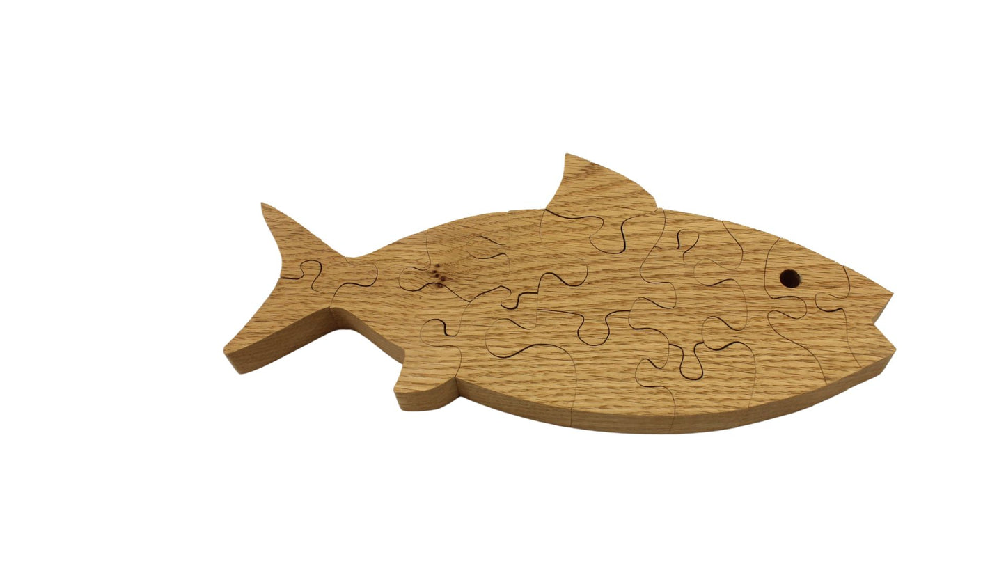 Fish puzzle made from solid oak, 15 pieces.